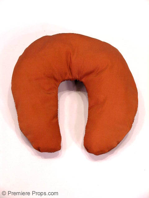 2248 Aeon Flux Bregna Pillow Movie Props