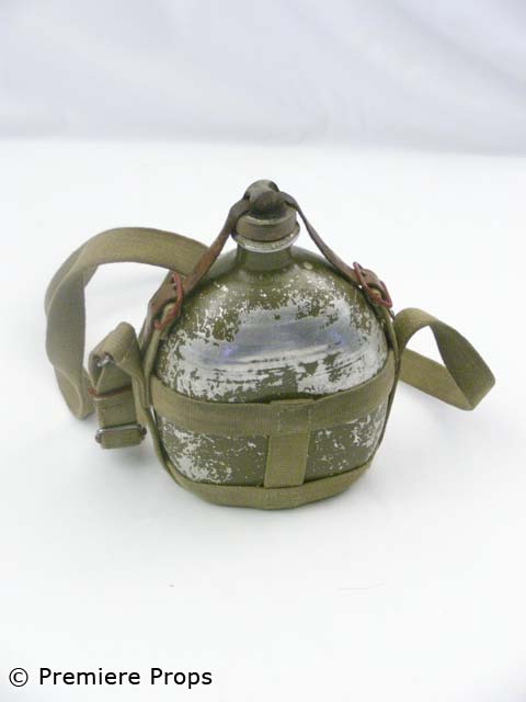 2138 Great Raid Chipped Green Canteen Movie Props
