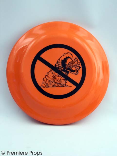 2000 Tremors 3 Graboids Frisbee Movie Props