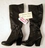 Red 2 Sarah (Mary-Louise Parker) Boots Movie Props